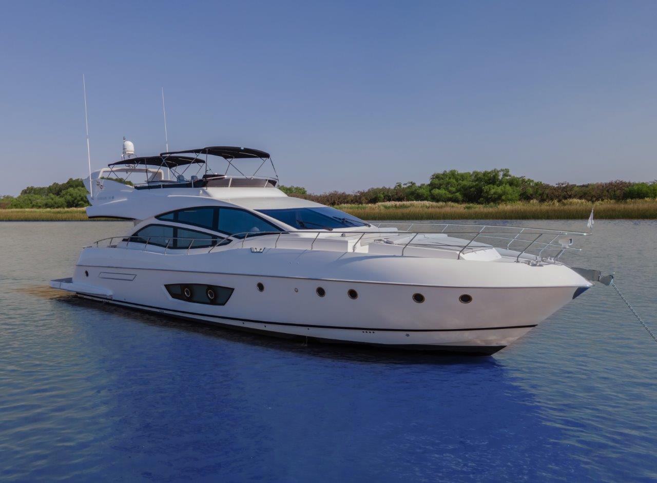 Segue flybridge yacht for sale ()