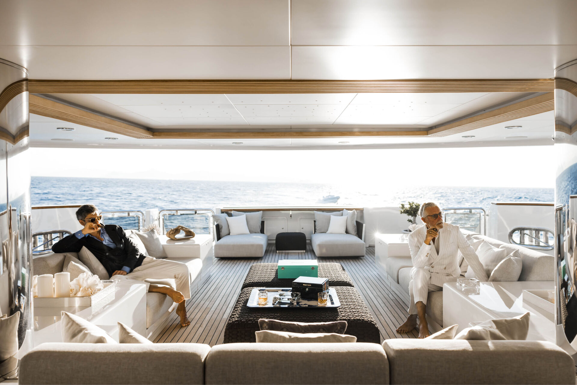 Emir Superyacht for charter ()