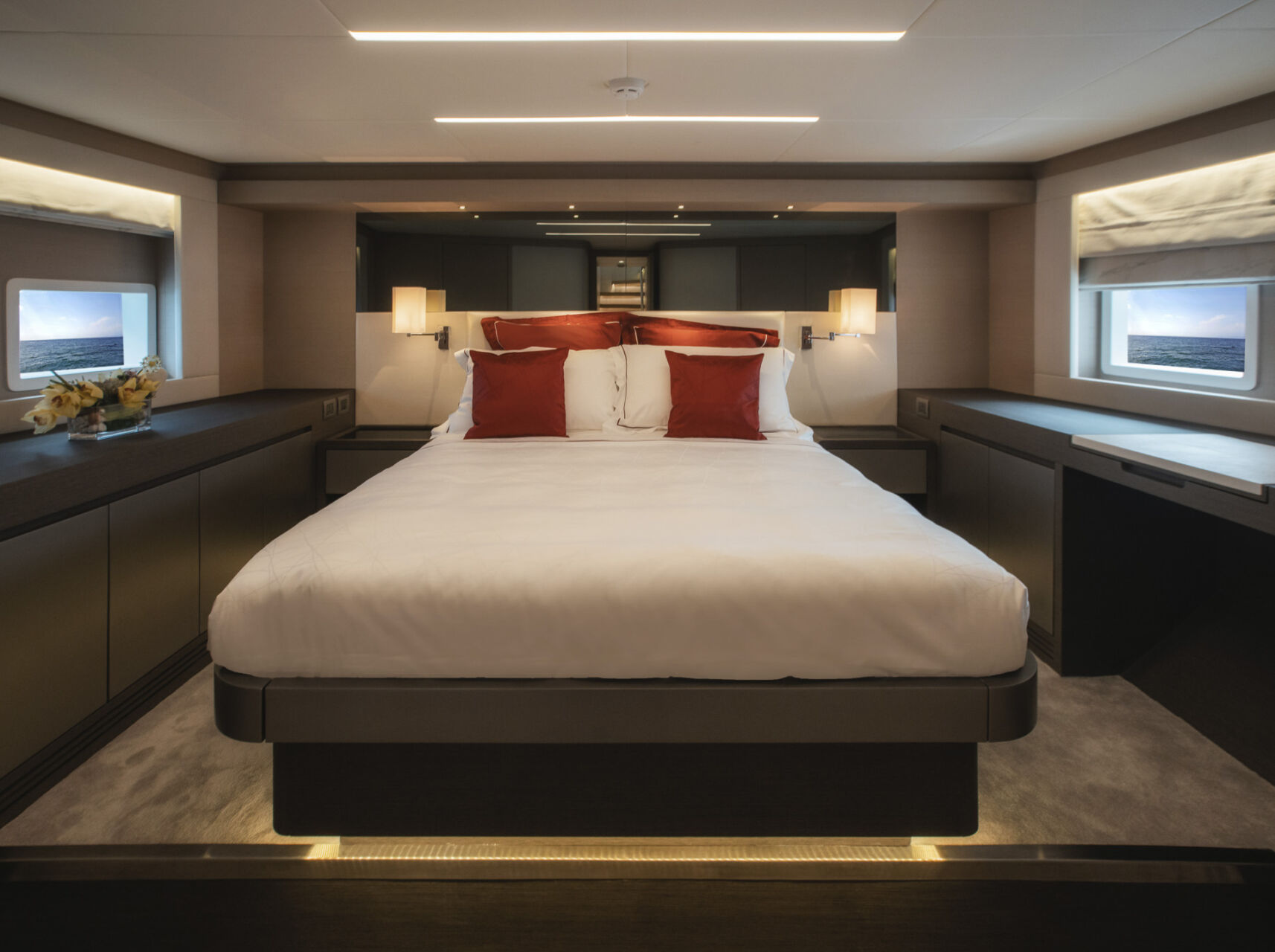 Forward VIP Stateroom ()