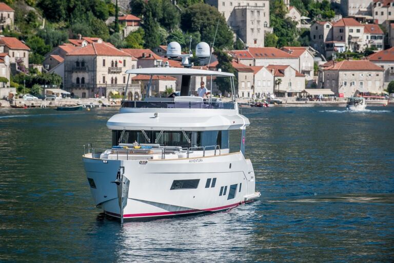 Avventura Sirena m for Sale ()