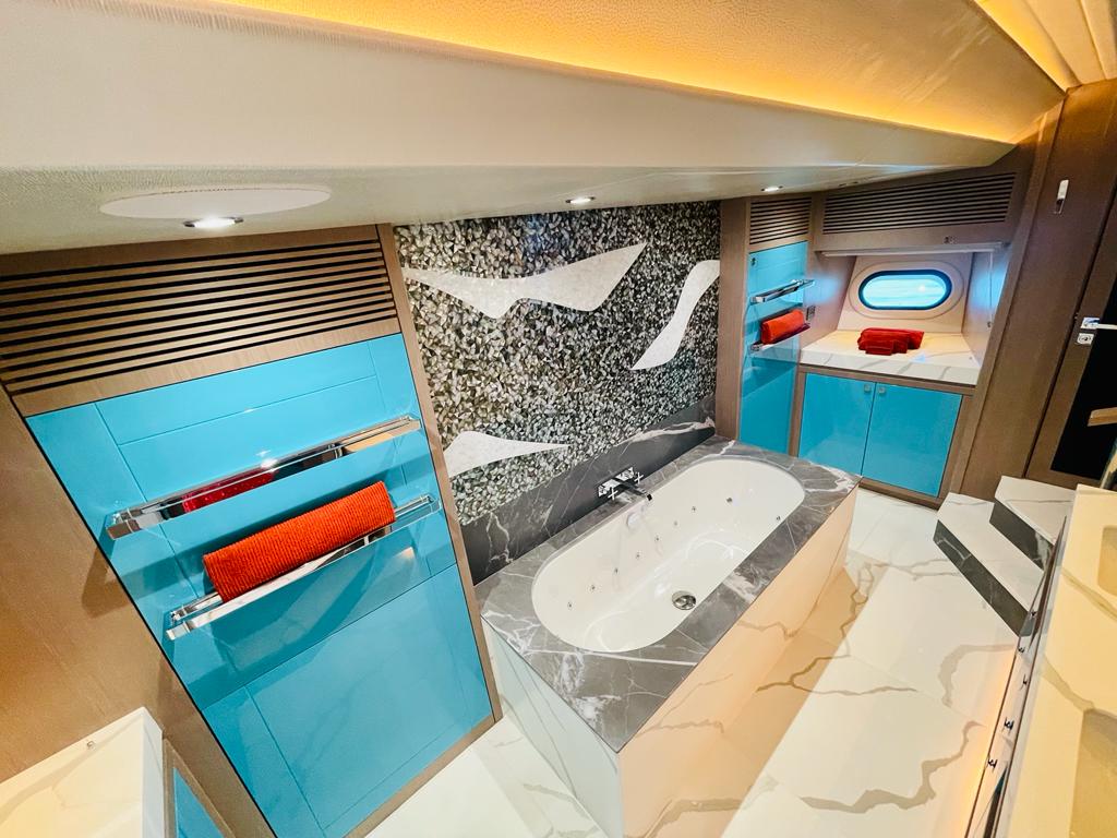 Skye Yacht For Sale ()