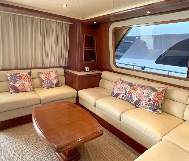 Falcon Yacht for Sale ()