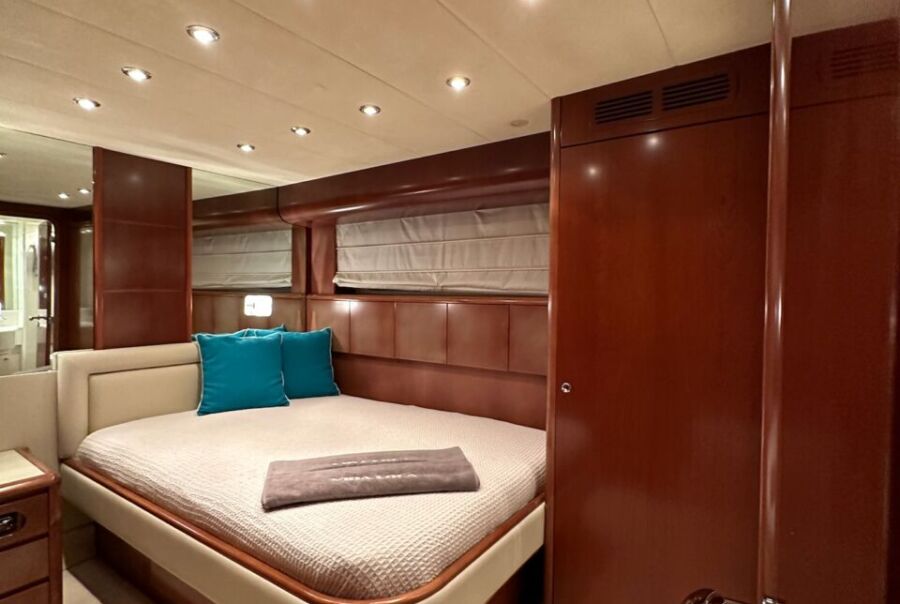 Falcon Yacht for Sale ()