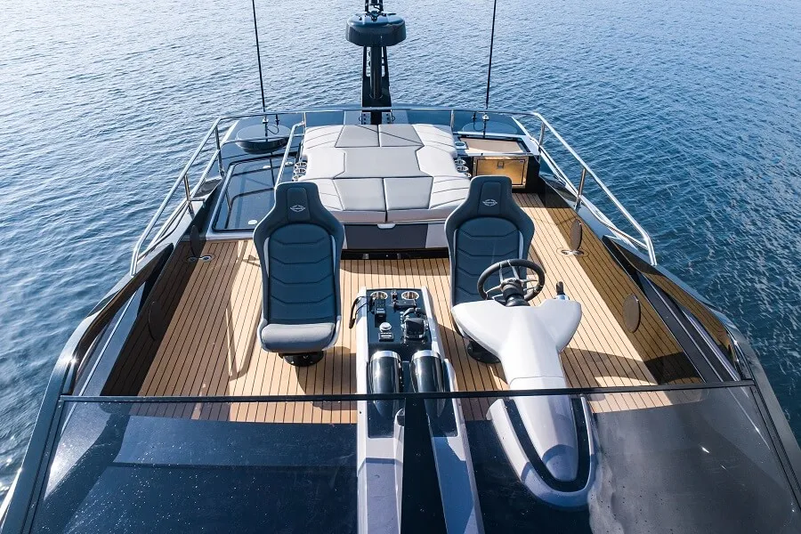 Sunseeker Sport Yacht DJI Sunseeker Sport Yacht DJI