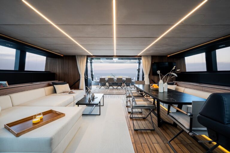 Sunreef Power ECO DOUBLE HAPPINESS