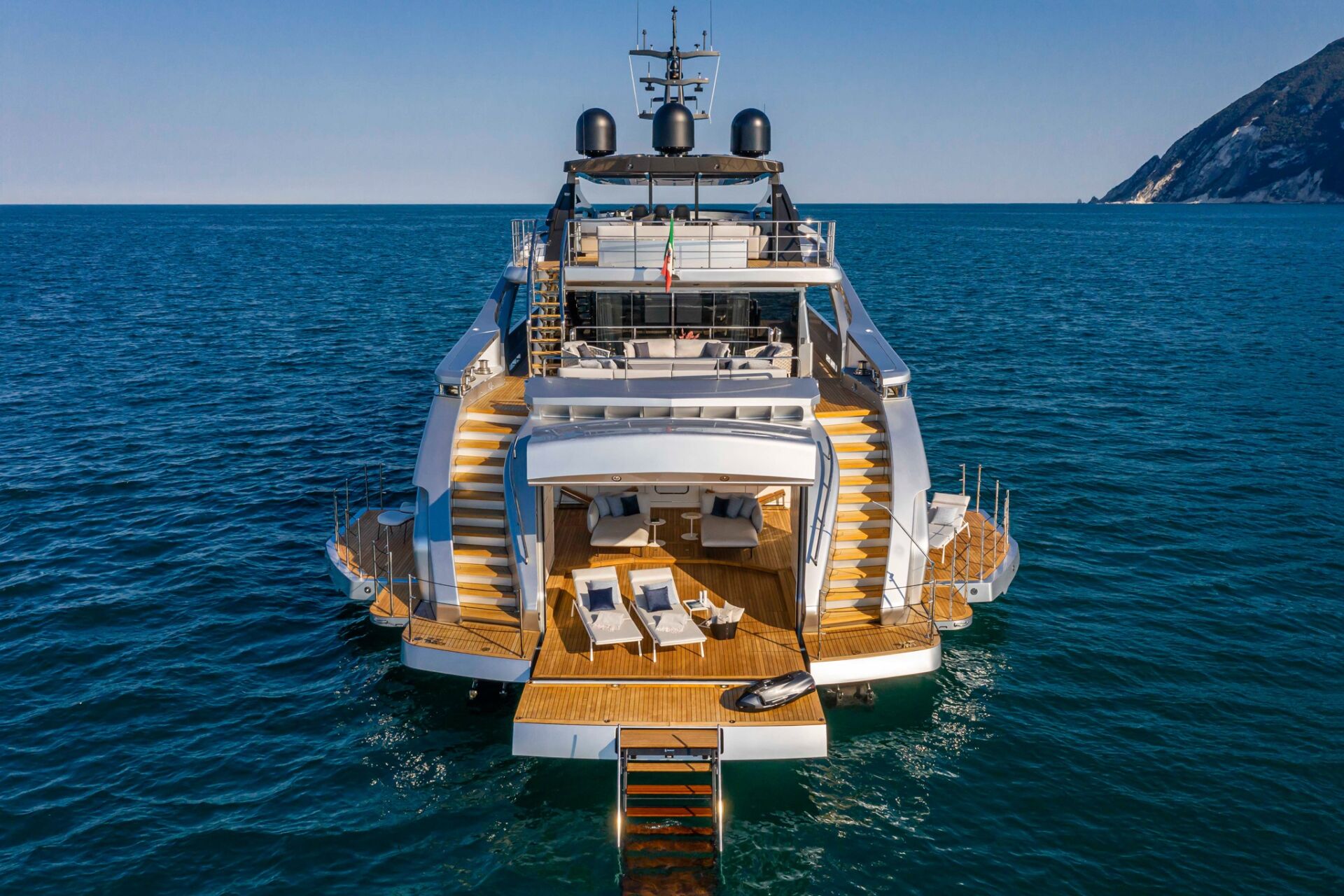pershing exterior