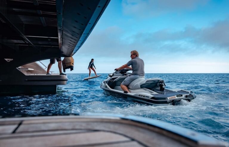 VOLTAIRE Sunreef Catamaran ()
