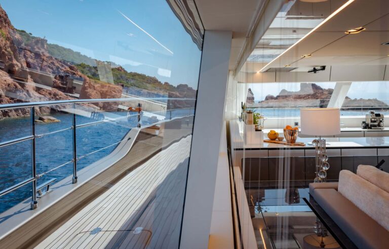 VOLTAIRE Sunreef Catamaran ()