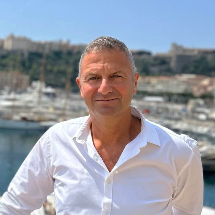 Kostis Sklavounos Kostis Sklavounos sq