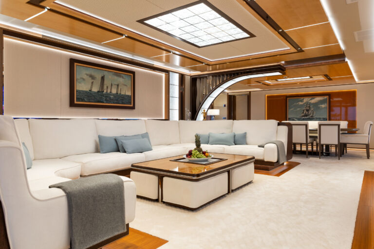 Charter Yacht GAJA Hessen ()