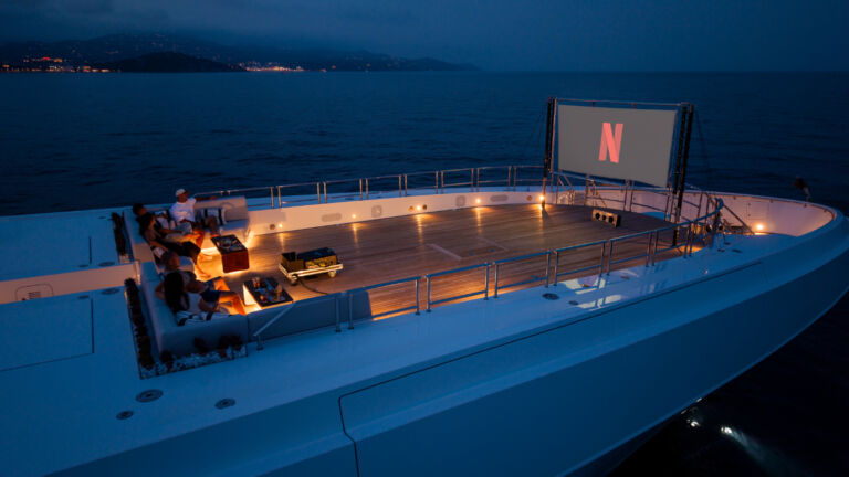 Charter Yacht GAJA Hessen ()