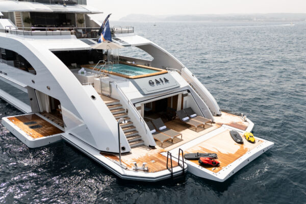 Charter Yacht GAJA Hessen ()