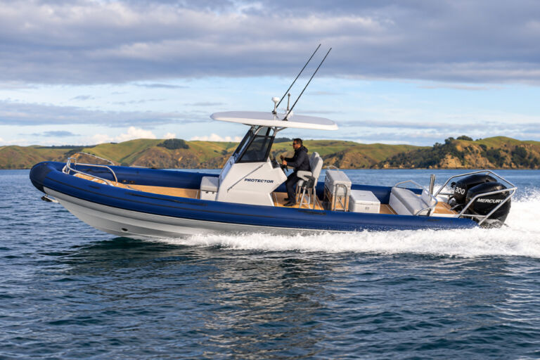 RAINBOW Protector RIB Racing Coastal Waters
