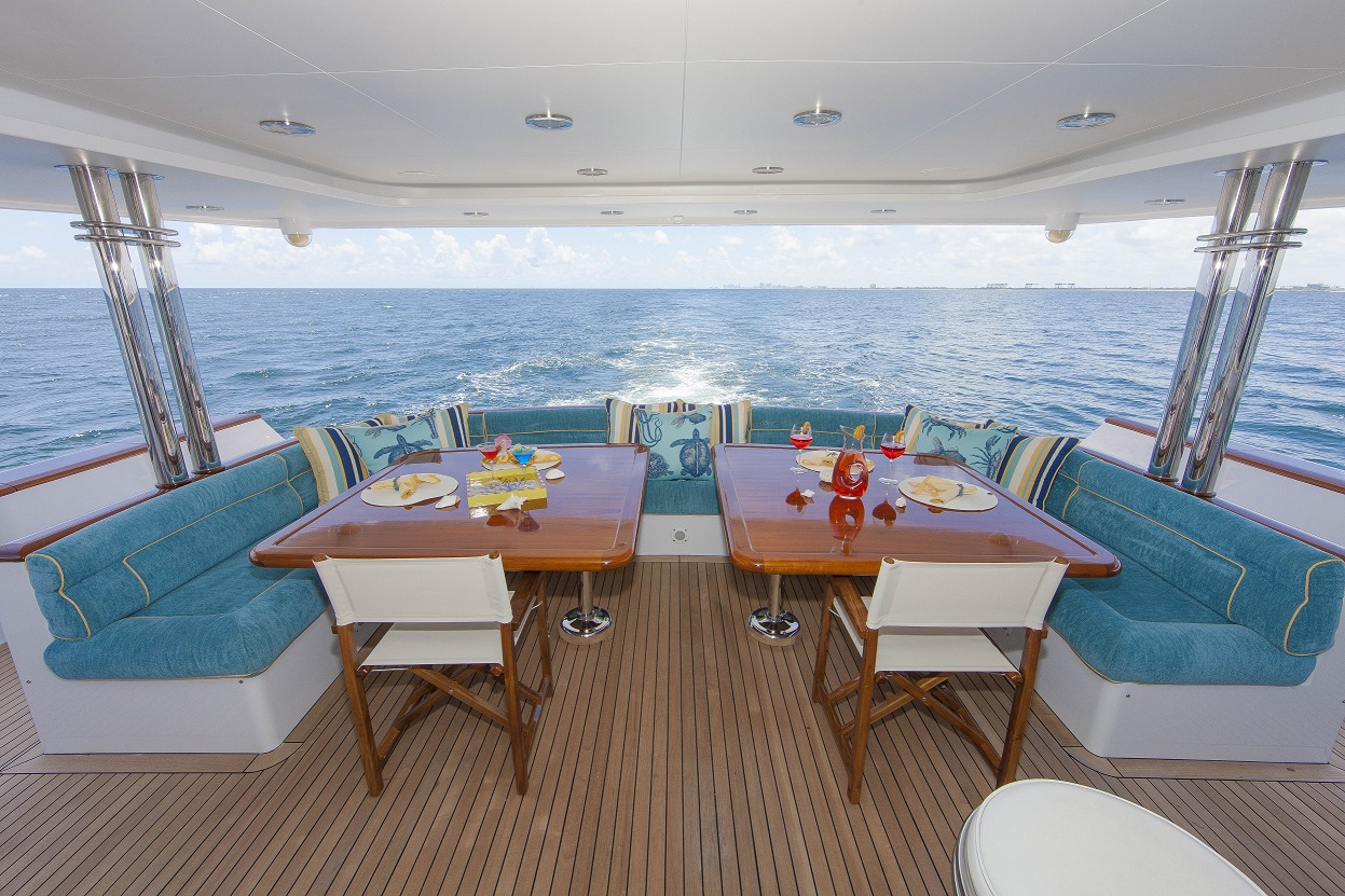 Aspen Alternative yacht charter fort lauderdale