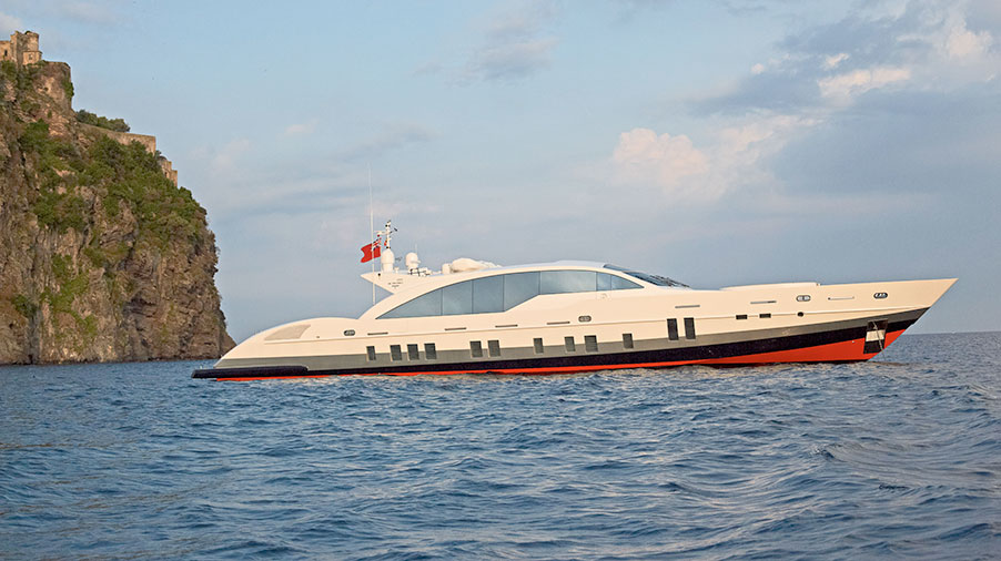 Yachtzoo signs M/Y DOUBLE SHOT as a new CA for sale!